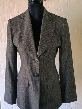 Womens Black & White Blazer